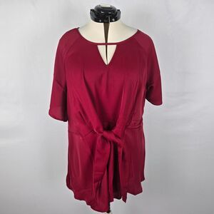 Bloomchic Blouse Women's 2X Red Keyhole Knotted Front Ruffle Short Sleeve NWT